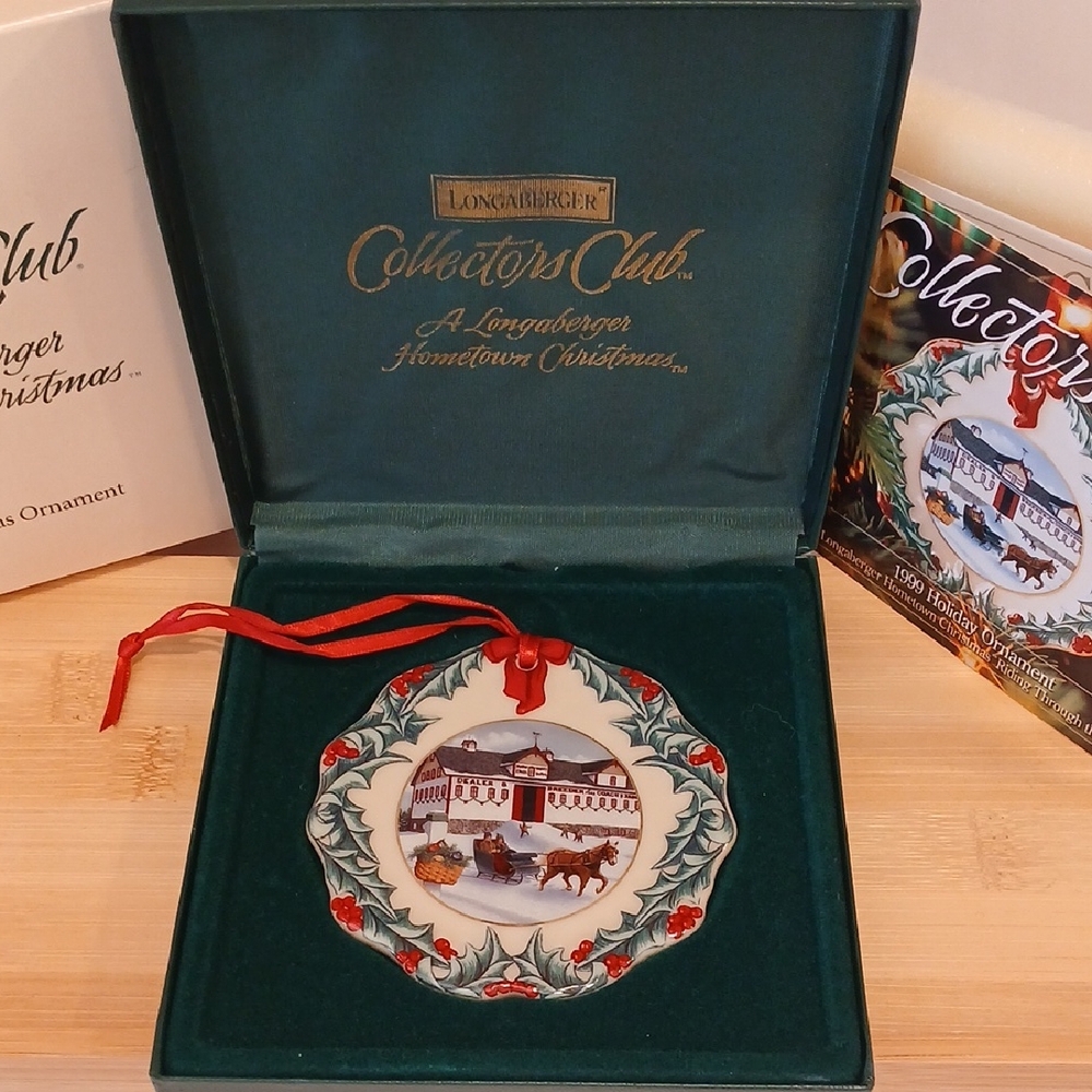 Longaberger Collectors Club Ornament Riding Through The Snow 1999